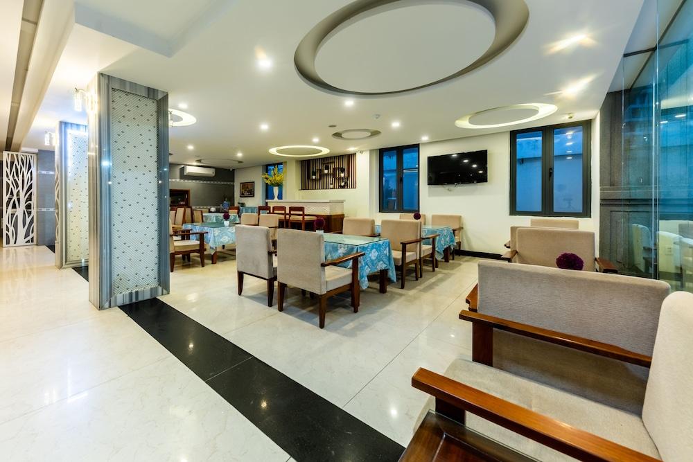 Zalo Sea Hotel Da Nang Exterior photo